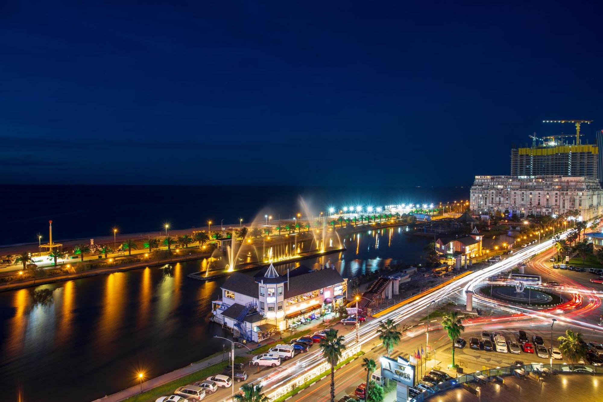 Orbi City Sea View Batumi Eksteriør bilde